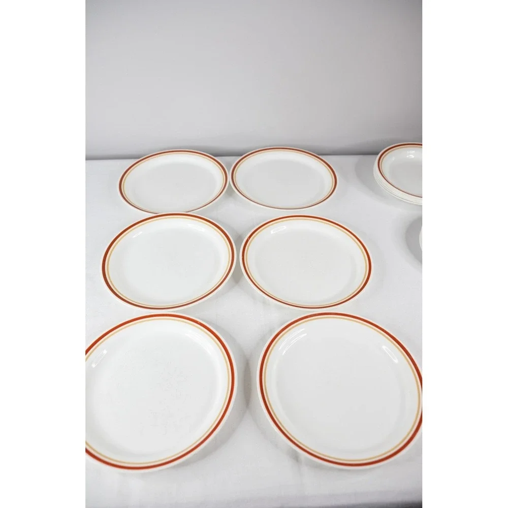 Vintage Corelle Dinnerware Set Cinnamon‎ Chestnut White Orange 16pc plates bowls